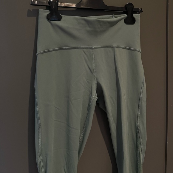 Lululemon Train Times 7/8 Pant *25" LIMITED EDITION COLOR SAGE - Picture 2 of 10